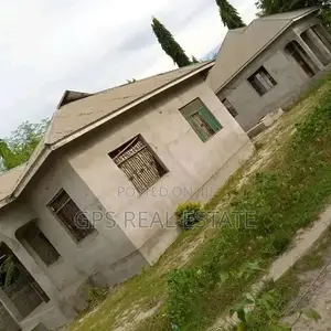3bdrm House in Kitunda Kivule for Sale