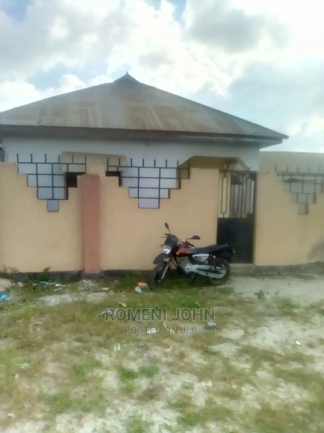 Furnished 3bdrm Townhouse/Terrace in Tanzania Daressalaam for Sale