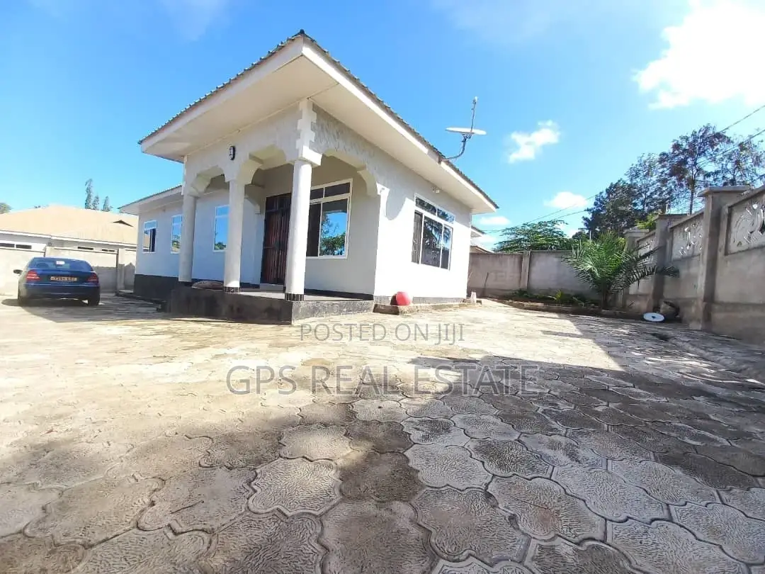3bdrm House in Mbezi Msumi, Kinondoni for Sale