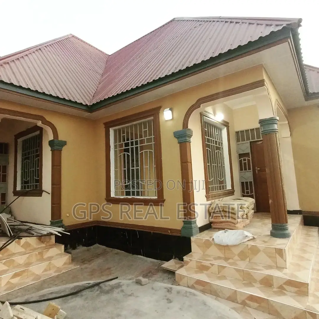 4bdrm House in Chamaz Mzambaraun, Temeke for Sale