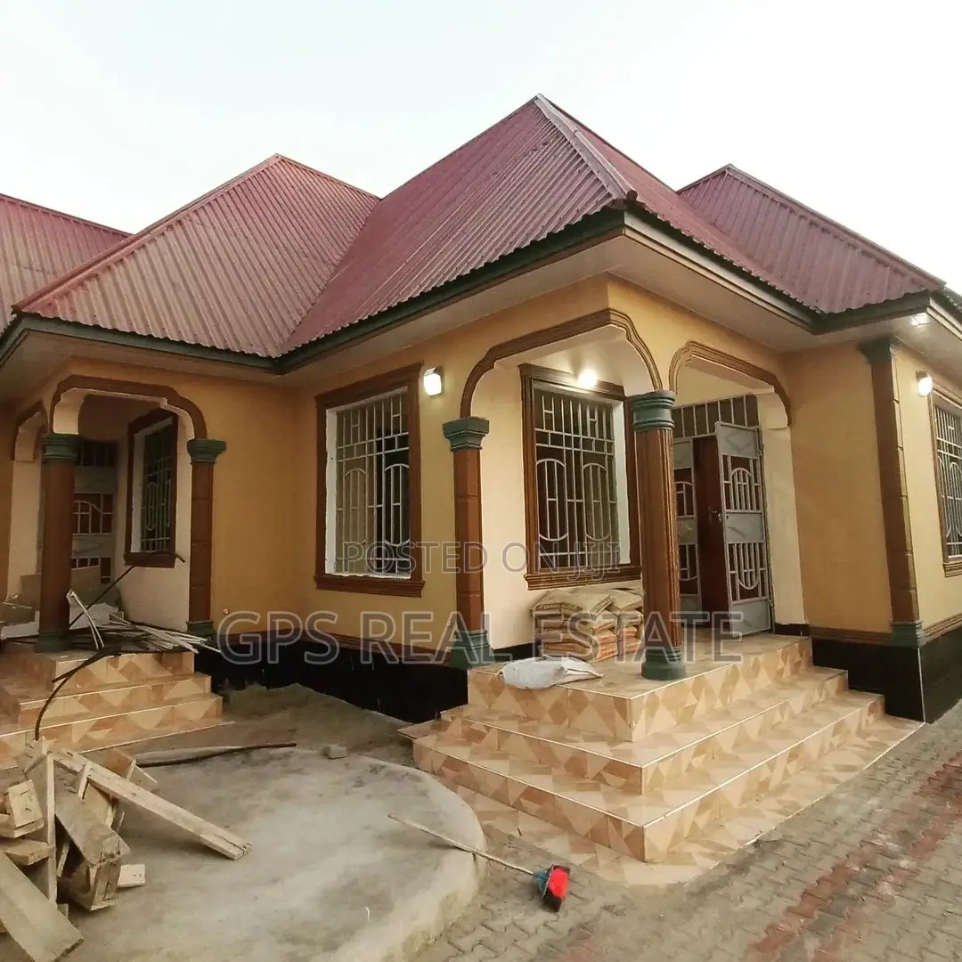 4bdrm House in Chamaz Mzambaraun, Temeke for Sale