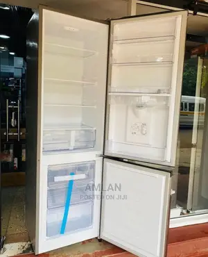 Hisense Refrigerator 370 Liter.