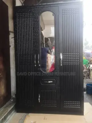Kabat Ya Nguo Milango Mitatu