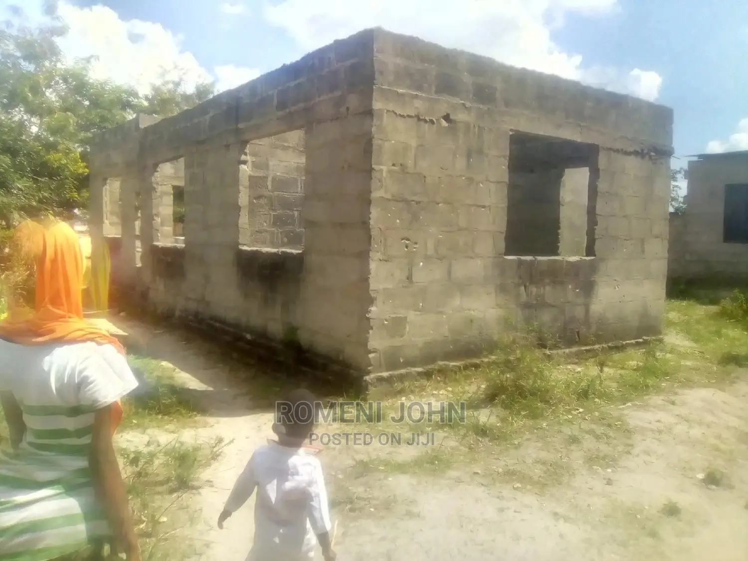 4bdrm Townhouse/Terrace in Tanzania Dareslaam for Sale