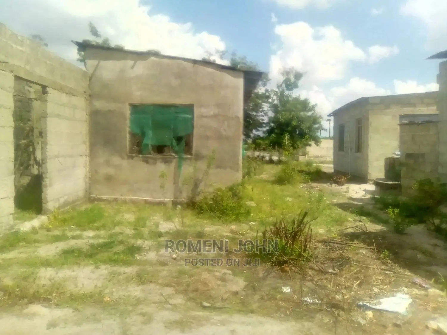4bdrm Townhouse/Terrace in Tanzania Dareslaam for Sale