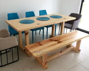 Dinner Table Na Benchi Lake