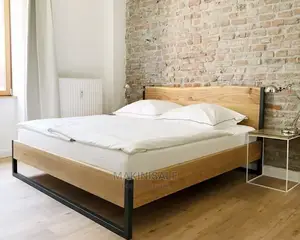 Kitanda Kizuri Sana Simple