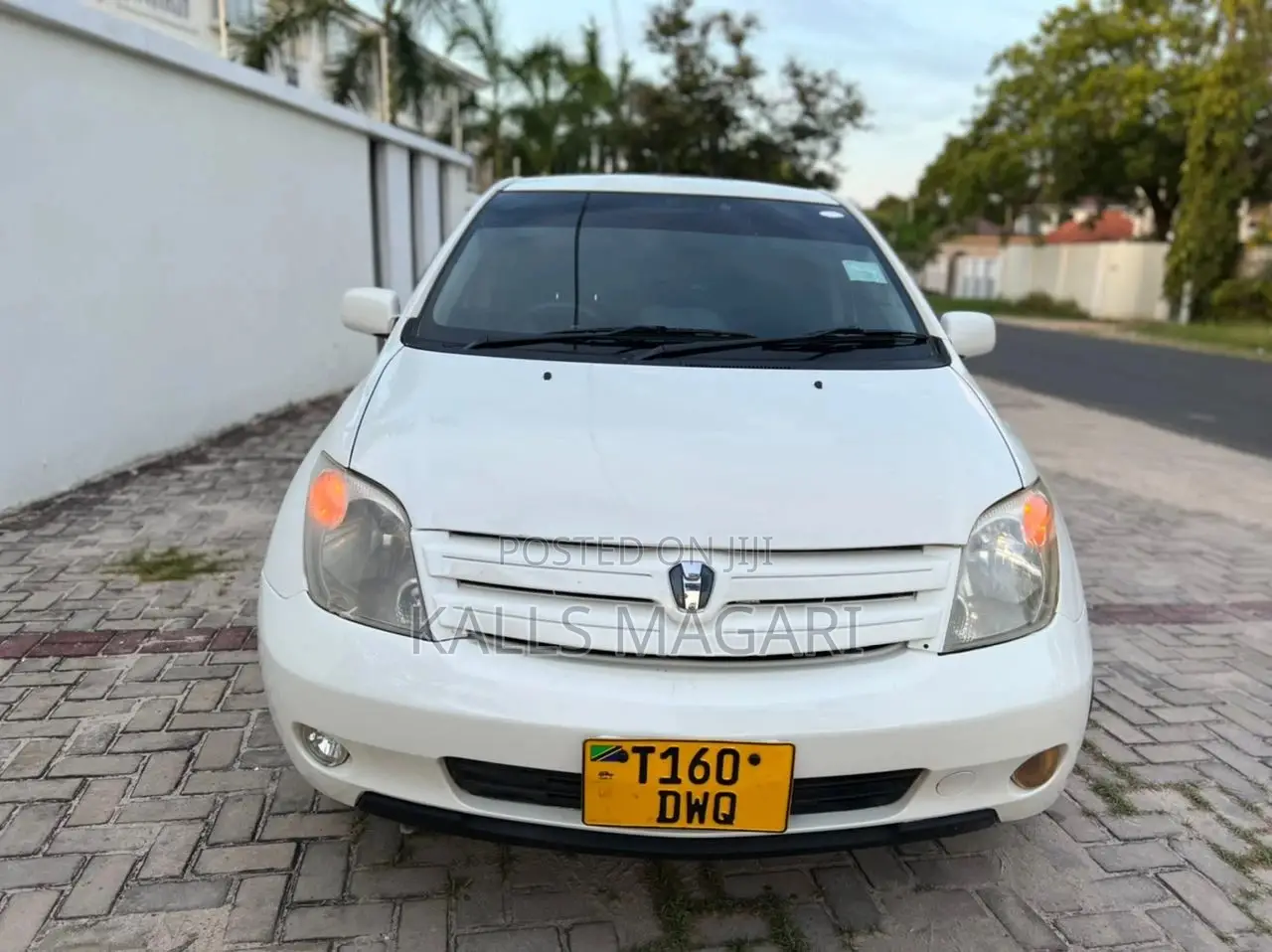 Toyota IST 2004 White