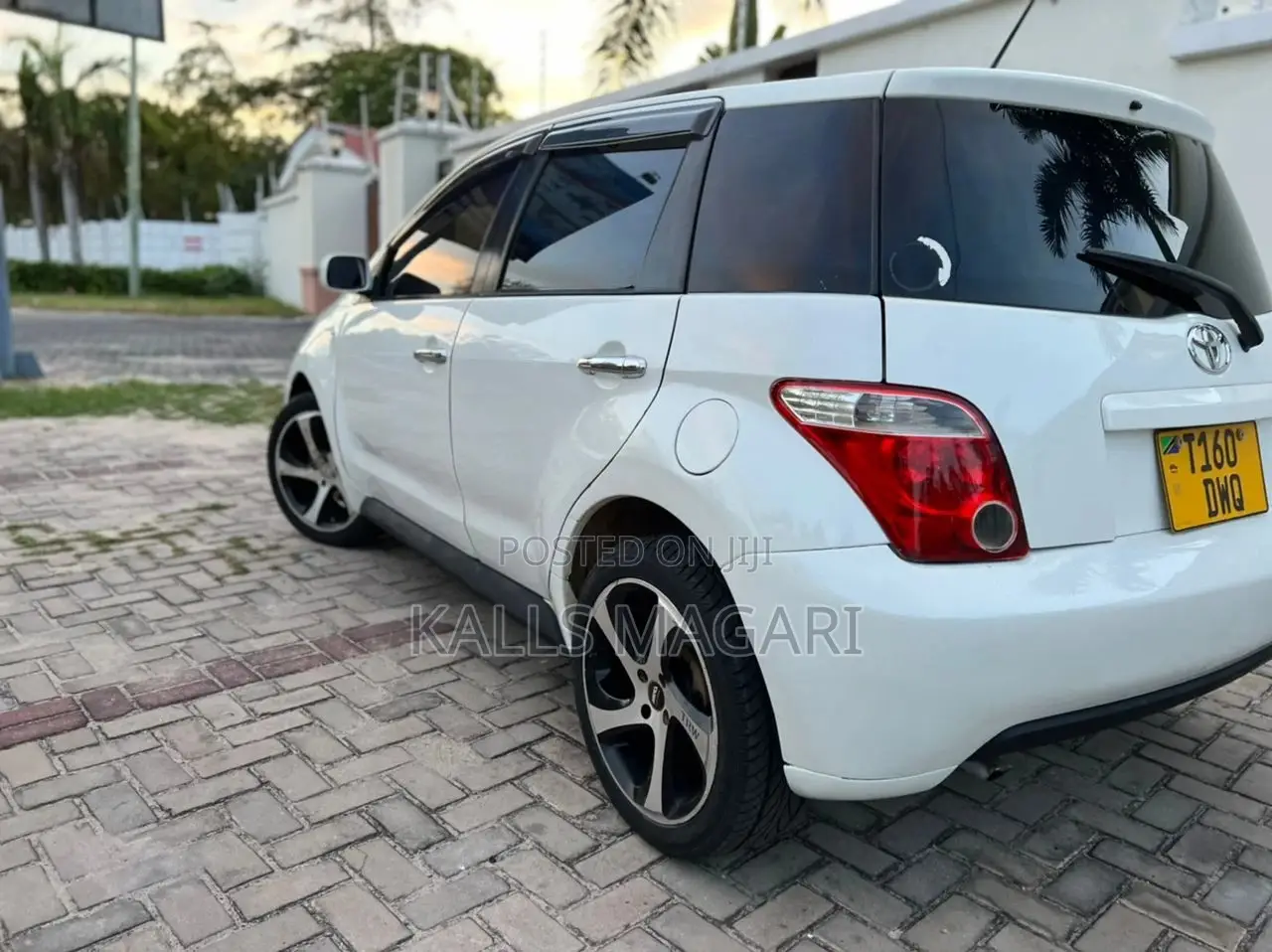 Toyota IST 2004 White
