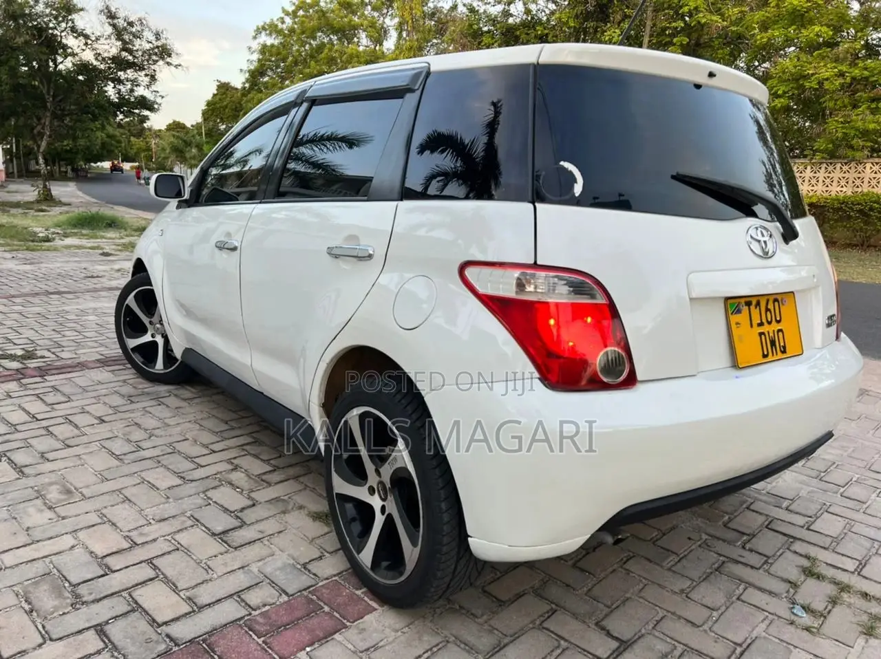 Toyota IST 2004 White