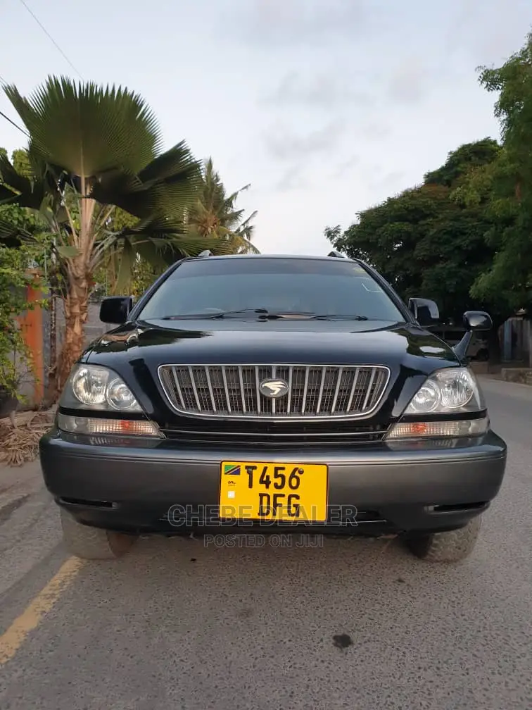 Toyota Harrier 2.4 2004 Black