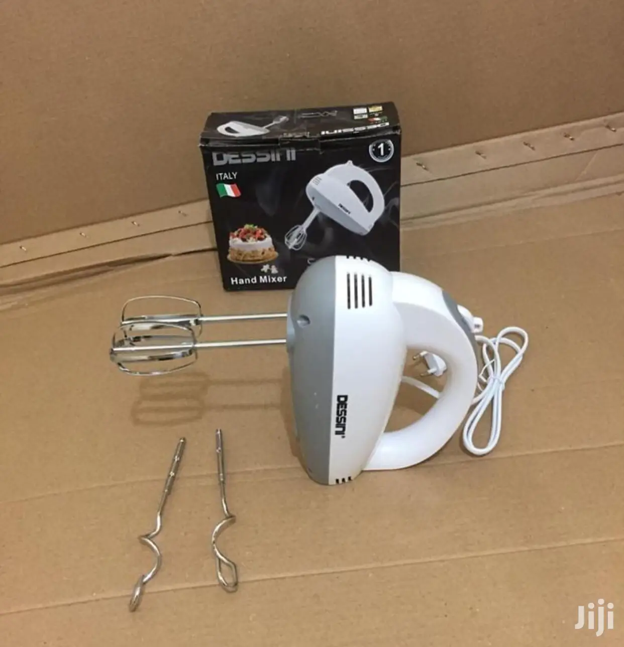 Dessini Hand Mixer