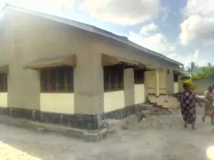 Furnished 6bdrm Townhouse/Terrace in Tanzania 1 for Sale