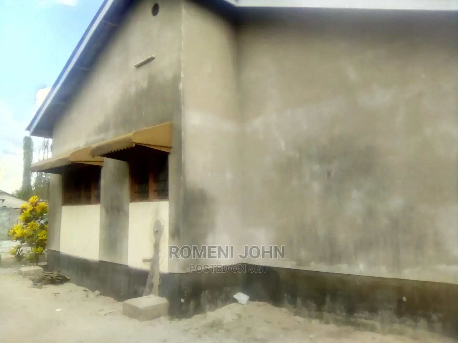 Furnished 6bdrm Townhouse/Terrace in Tanzania 1 for Sale