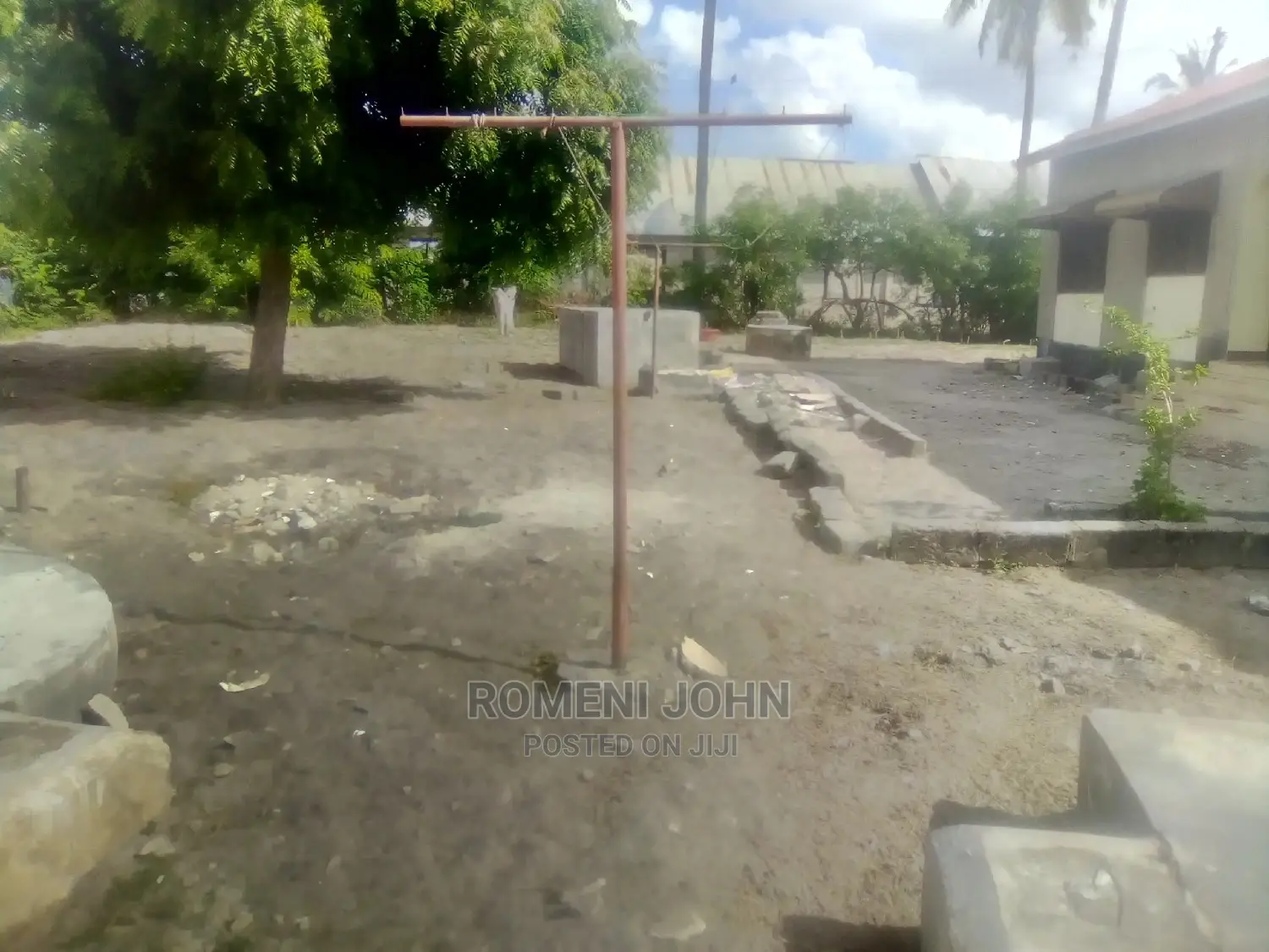 Furnished 6bdrm Townhouse/Terrace in Tanzania 1 for Sale