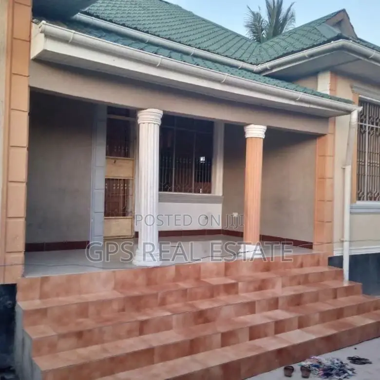 4bdrm House in Mbagala Mbande, Temeke for Sale