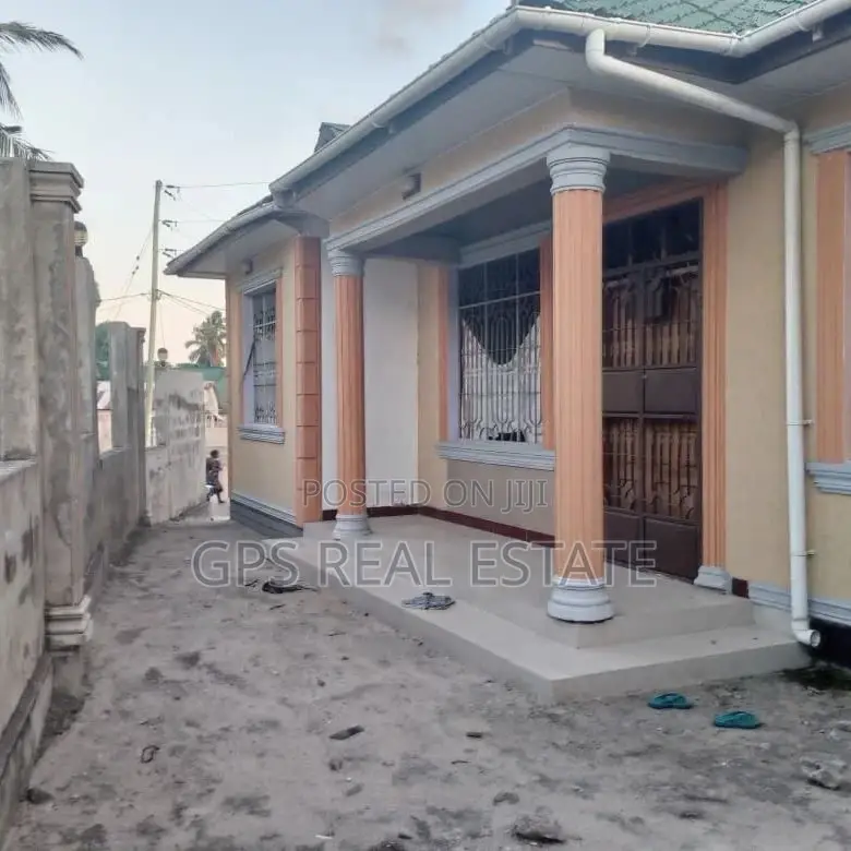 4bdrm House in Mbagala Mbande, Temeke for Sale
