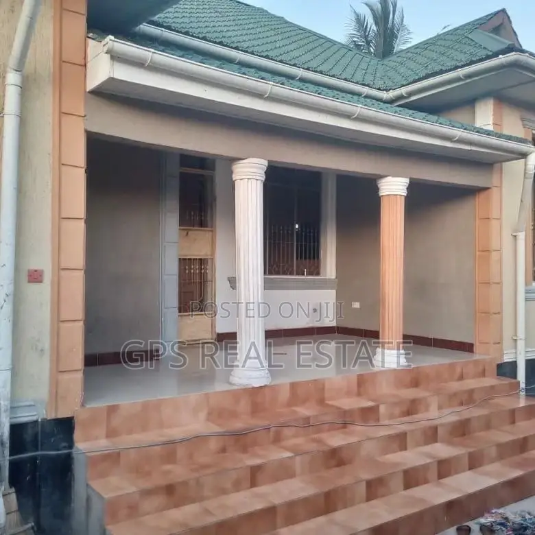 4bdrm House in Mbagala Mbande, Temeke for Sale