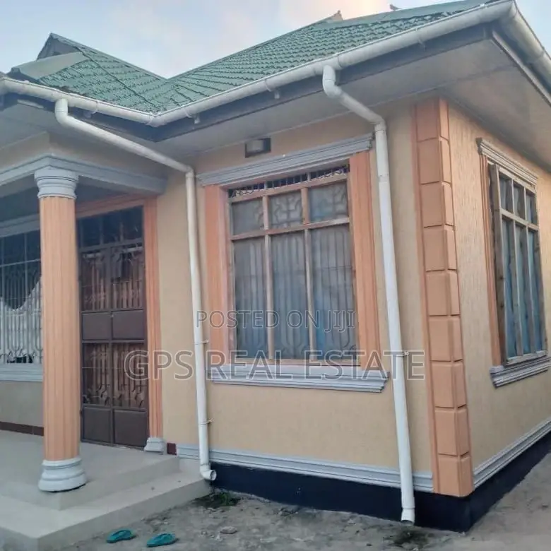 4bdrm House in Mbagala Mbande, Temeke for Sale
