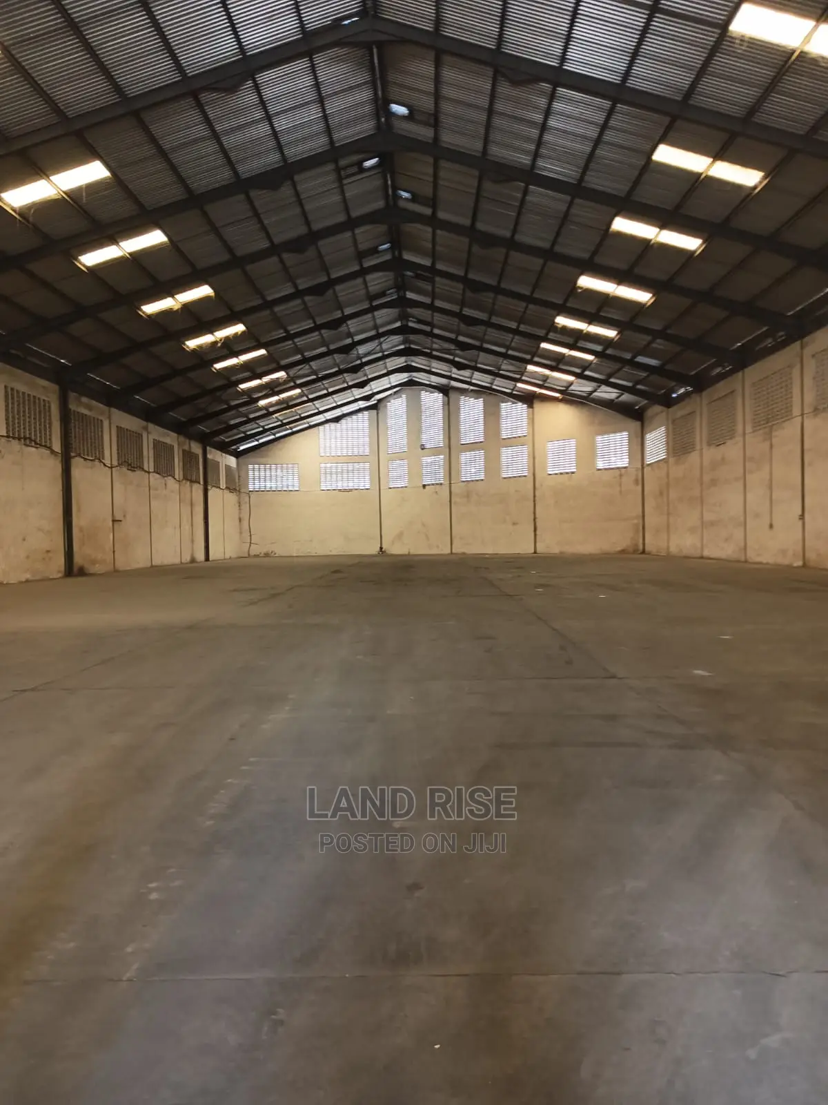 Warehouse for Rent in Vingunguti