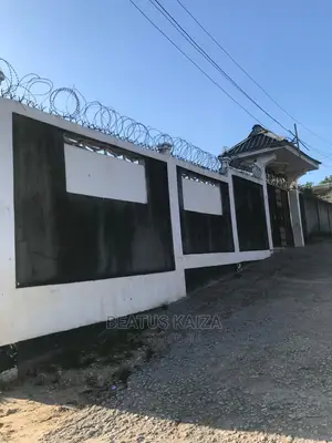 4bdrm Bungalow in Kijitonya, Kijitonyama for Sale