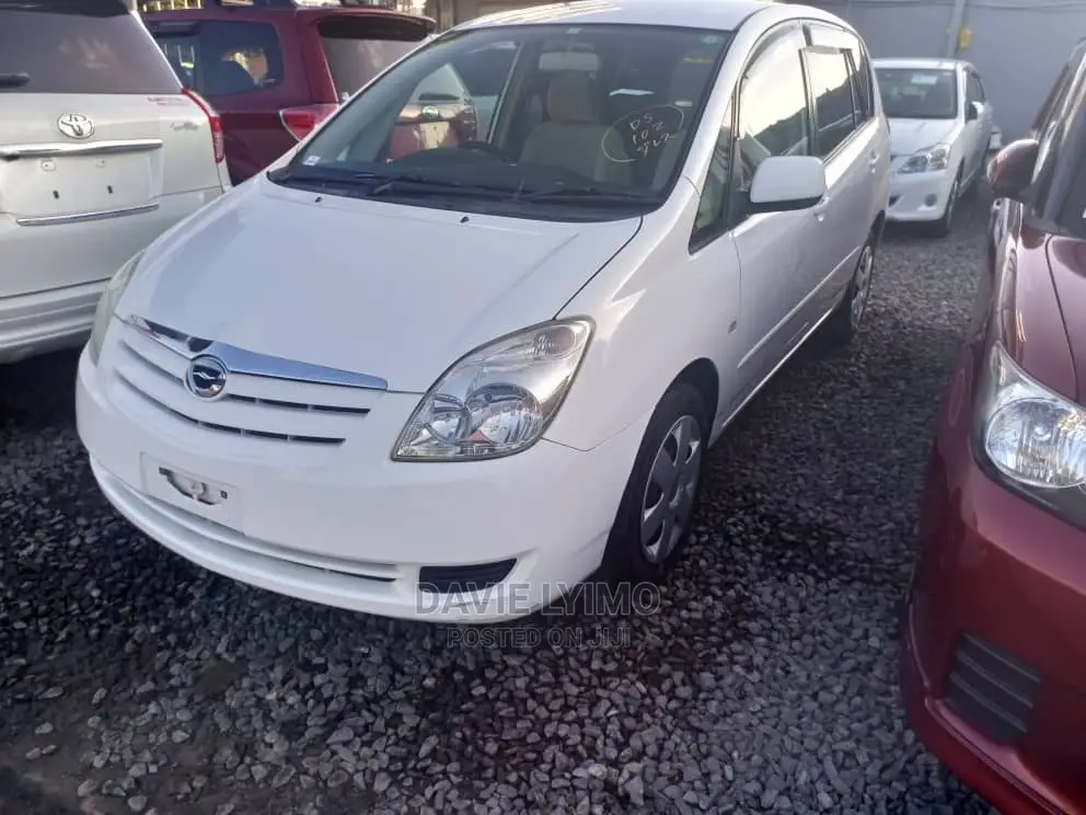 Toyota Corolla Spacio 1.5 v 2003 White