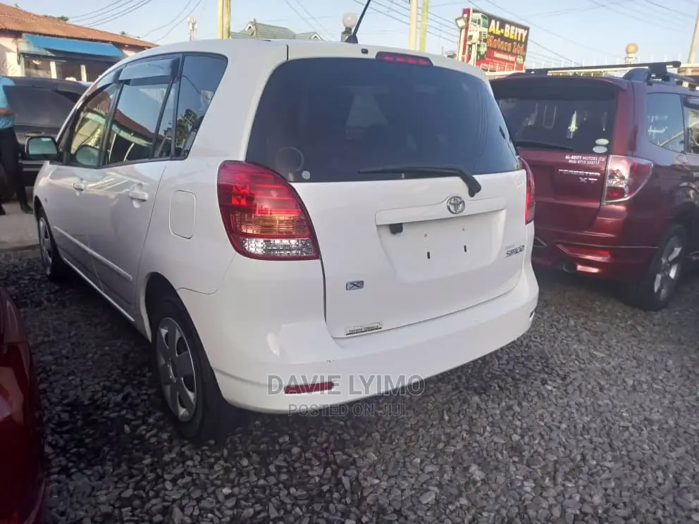 Toyota Corolla Spacio 1.5 v 2003 White