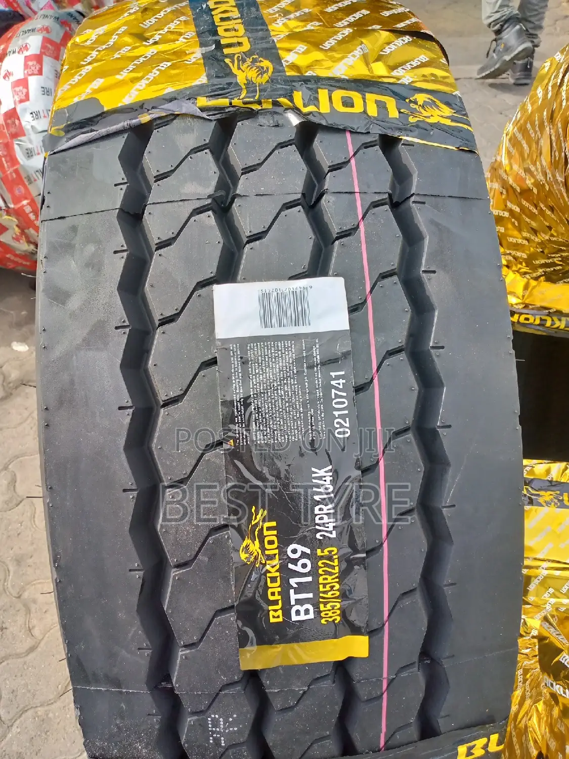 Blacklion Supersingle 385/80r22.5