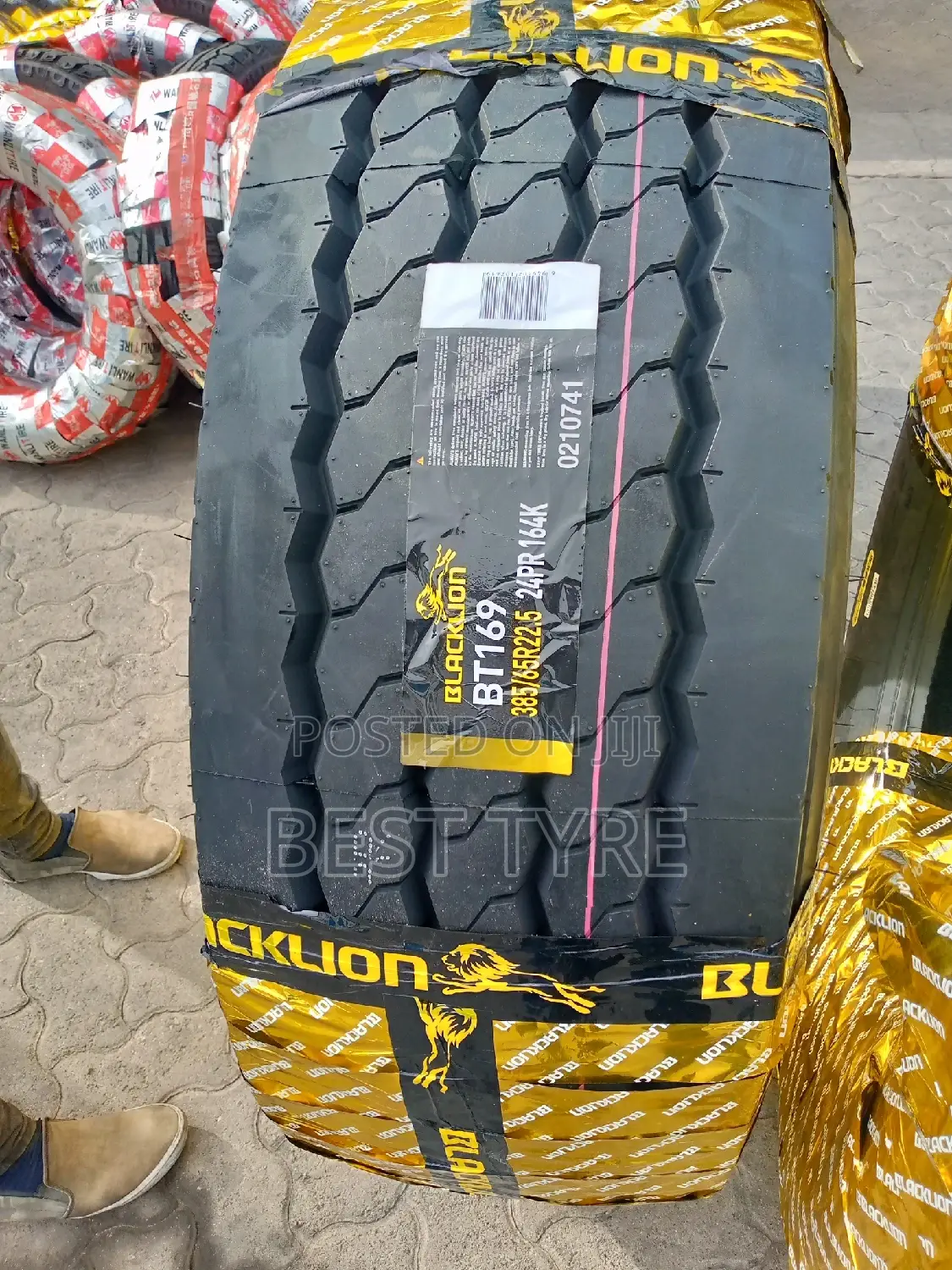 Blacklion Supersingle 385/80r22.5