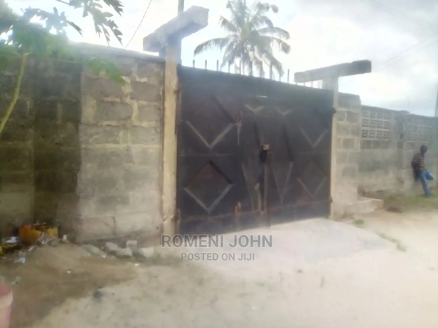 Furnished 5bdrm Townhouse/Terrace in Tanzania Daressalaam for Sale