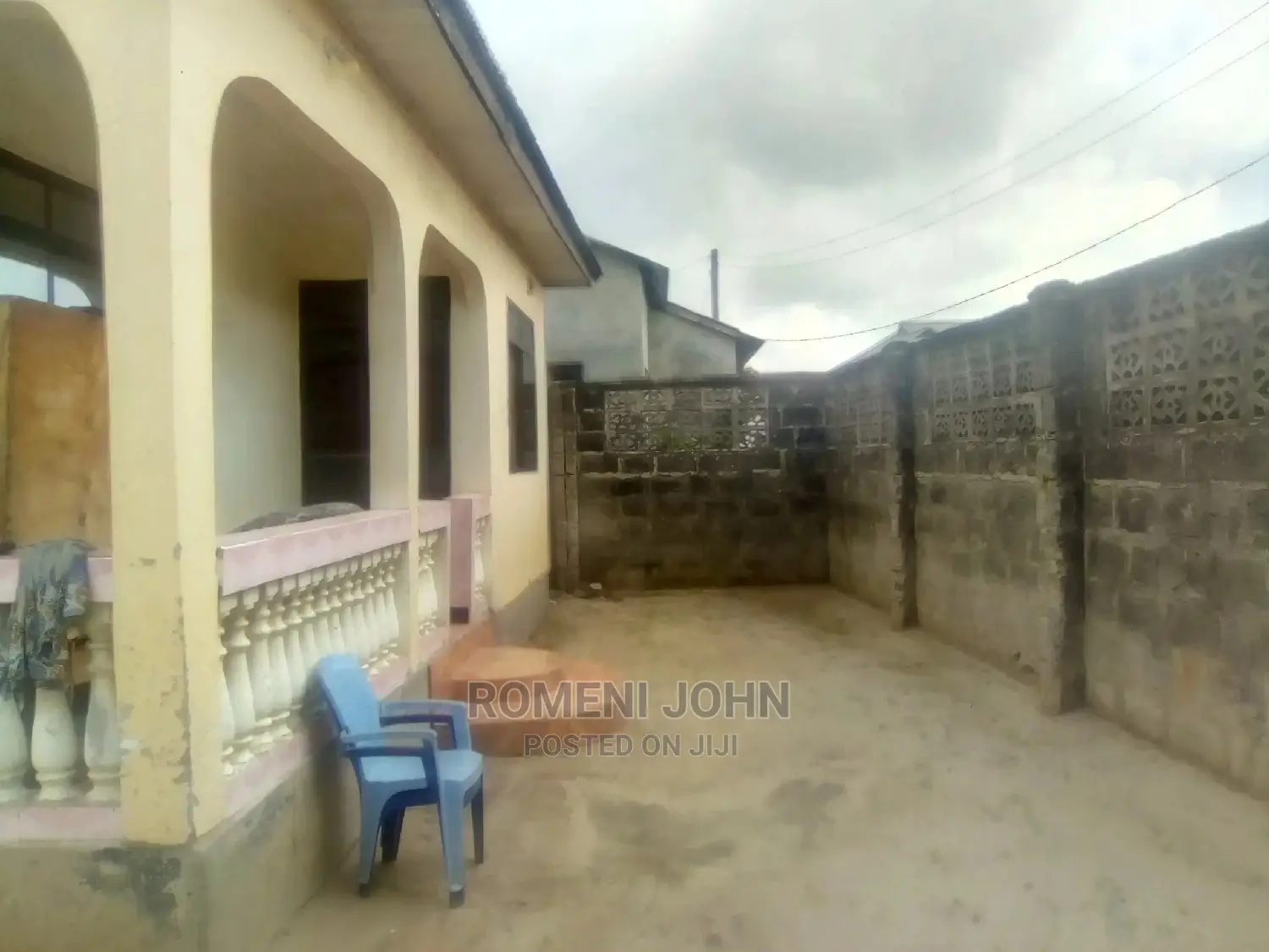 Furnished 5bdrm Townhouse/Terrace in Tanzania Daressalaam for Sale