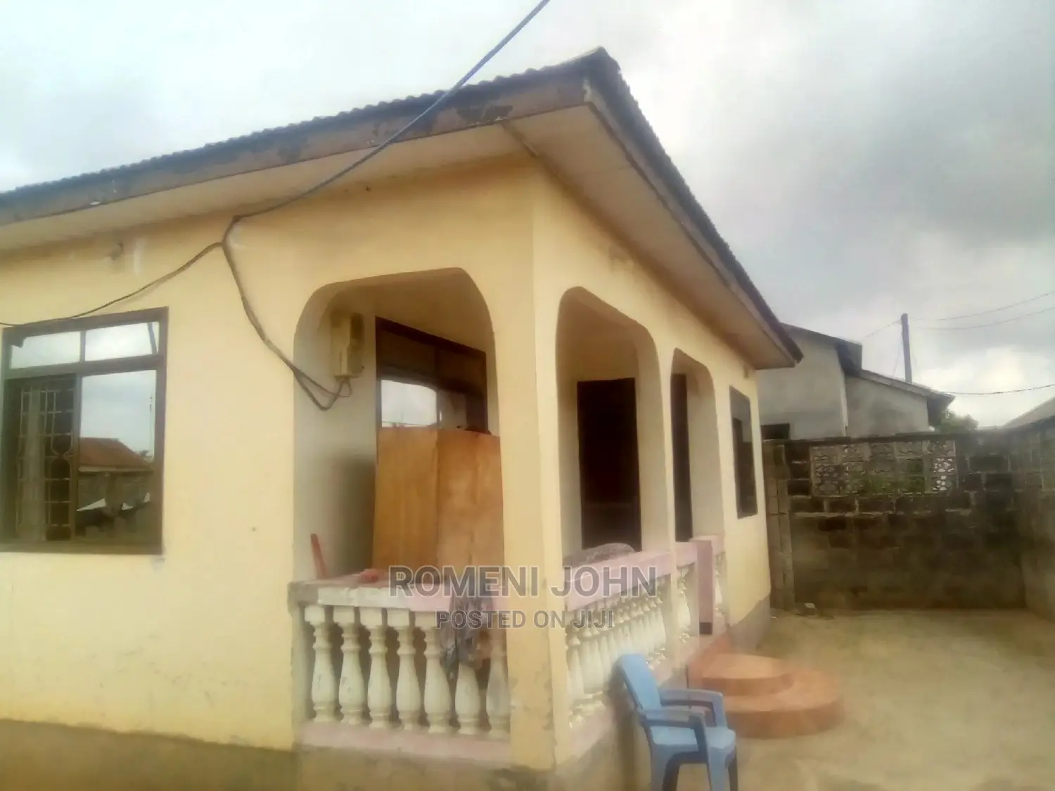Furnished 5bdrm Townhouse/Terrace in Tanzania Daressalaam for Sale