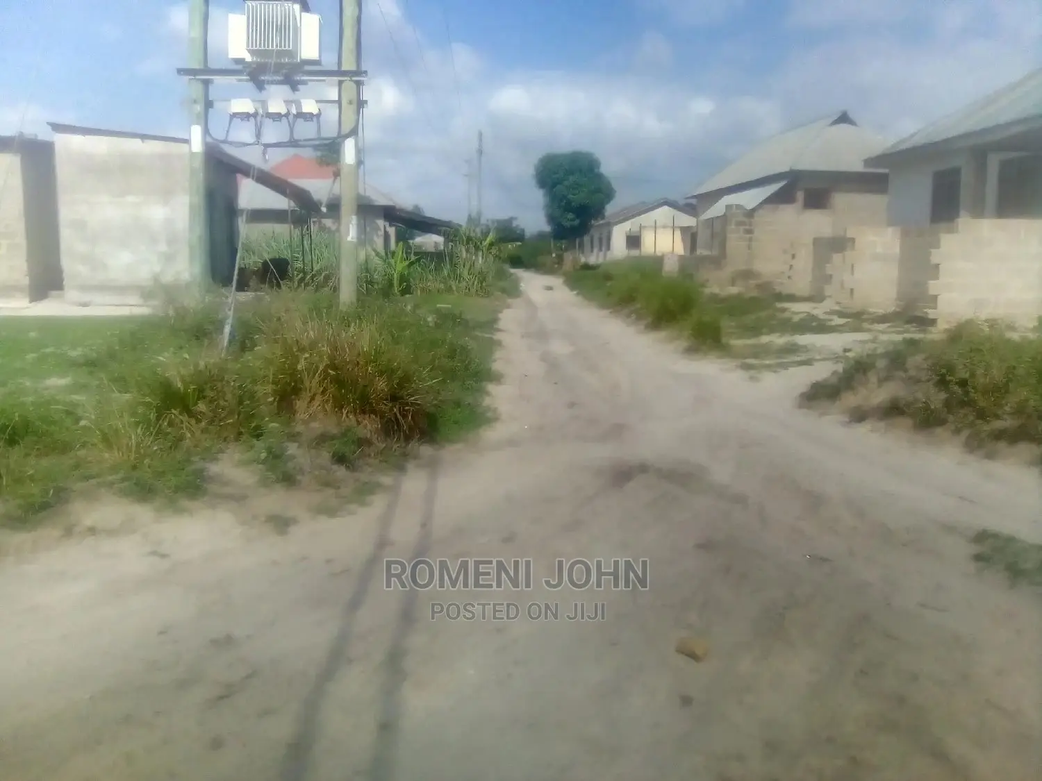 2bdrm Townhouse/Terrace in Tanzania Daressalaam for Sale
