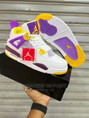 Nike Air Jordan 4