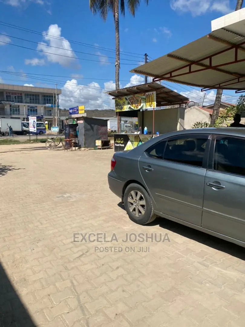 Eneo Linauzwa Tegeta Karibu Na Kibo Complex