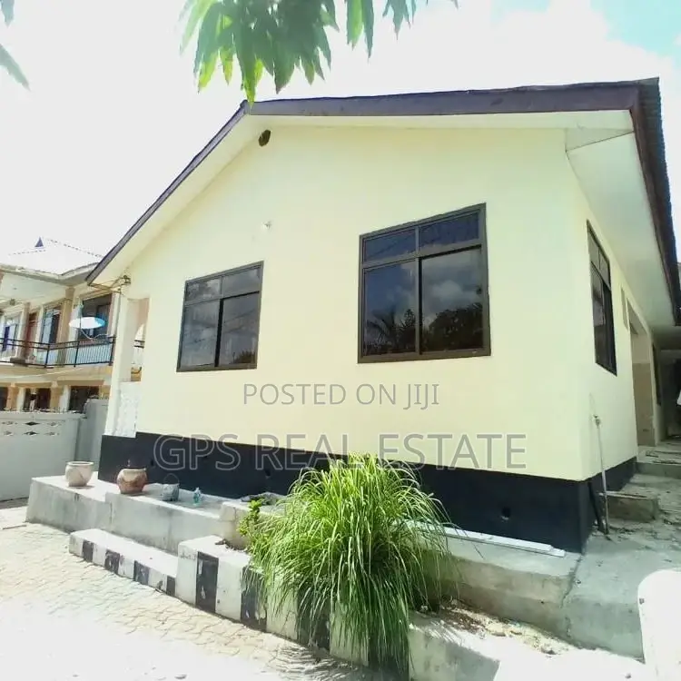 3bdrm House in Ubungo, Kinondoni for Sale