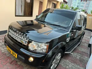 Land Rover Discovery 2015 Black