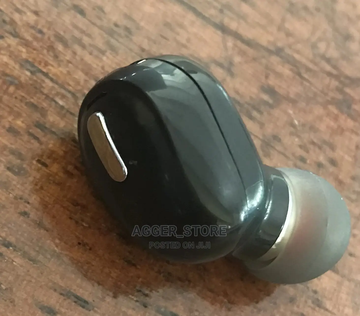 Mini Earbuds (Single)