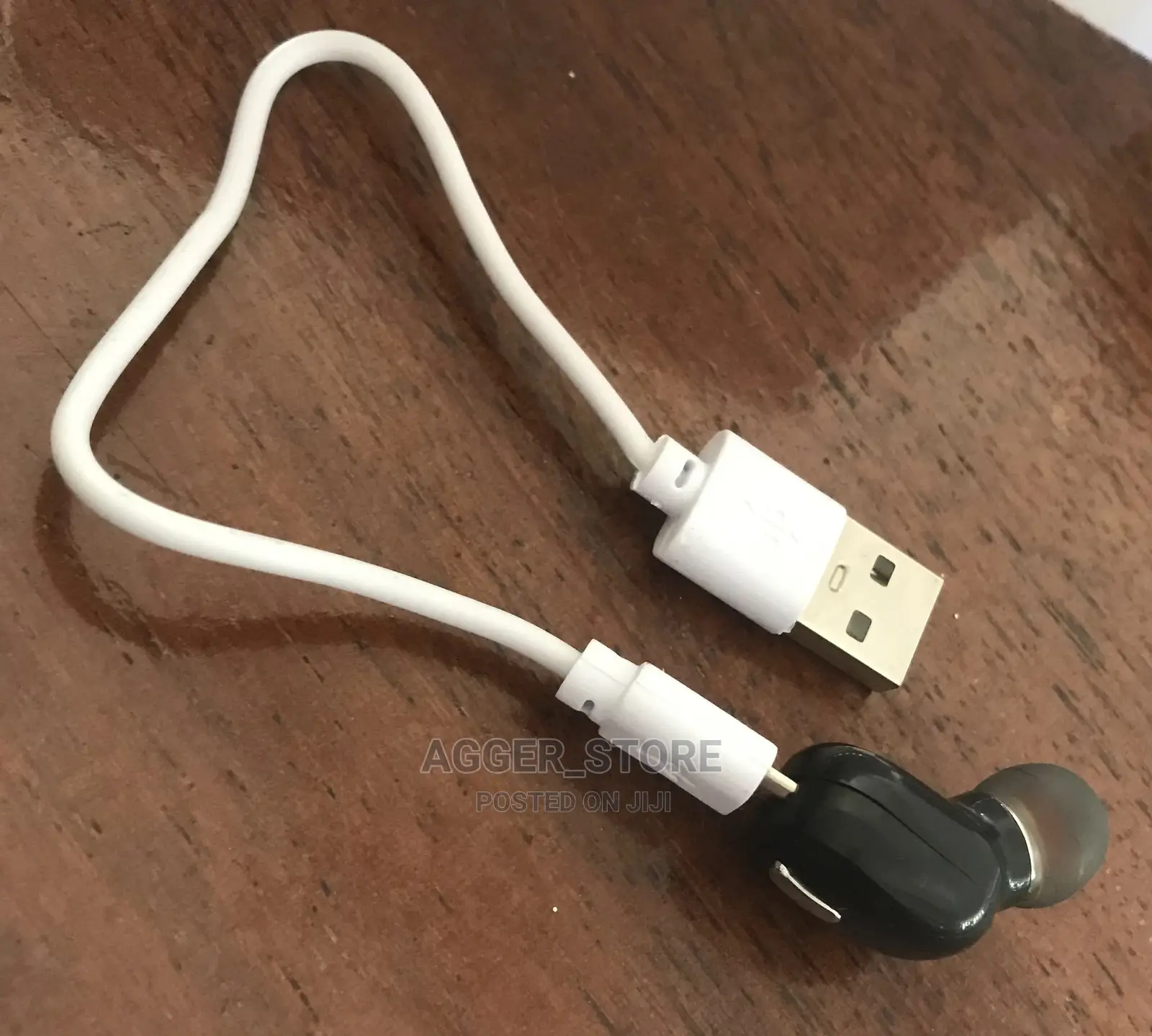 Mini Earbuds (Single)