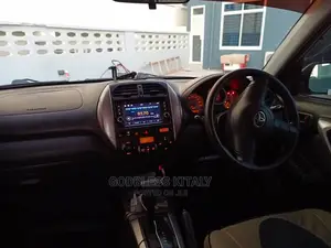 Toyota RAV4 2005 Silver