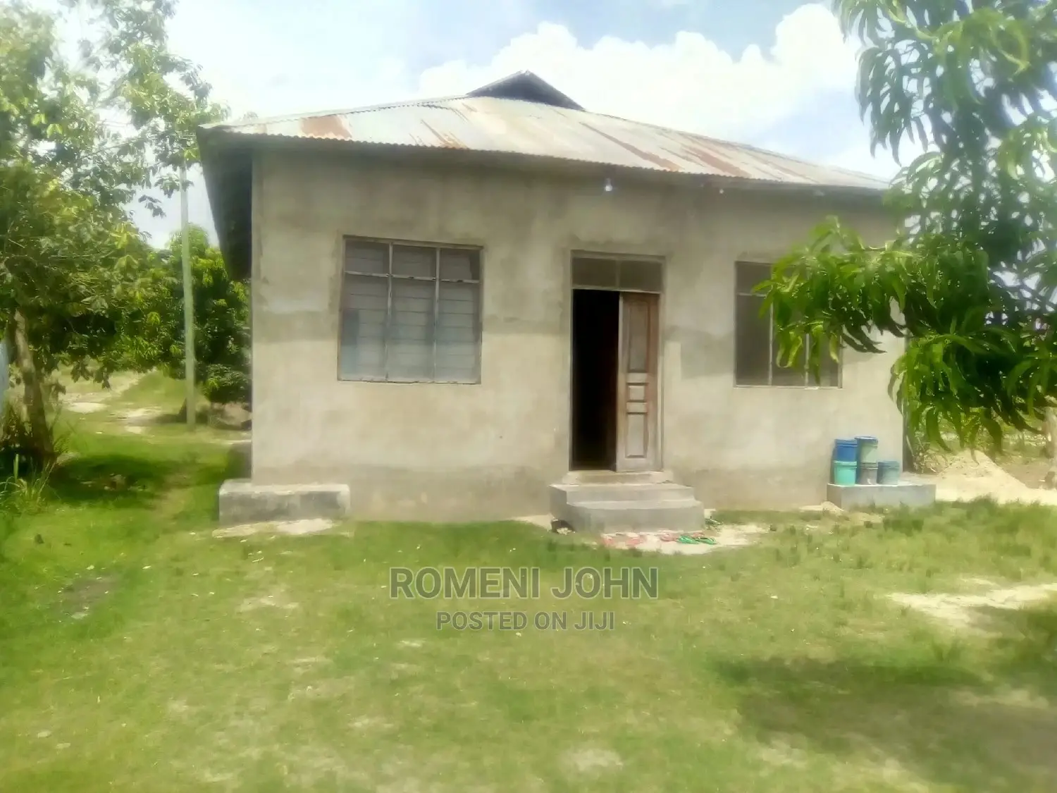 5bdrm Townhouse/Terrace in Tanzania Daressalaam for Sale