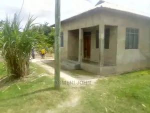 5bdrm Townhouse/Terrace in Tanzania Daressalaam for Sale
