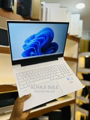 New Laptop HP Victus 16 16GB Intel Core I7 SSD 512GB