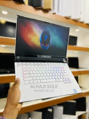 New Laptop Dell Alienware M15X R2 8GB Intel Core I7 SSD 512GB