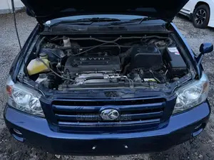 Toyota Kluger 2002 Black