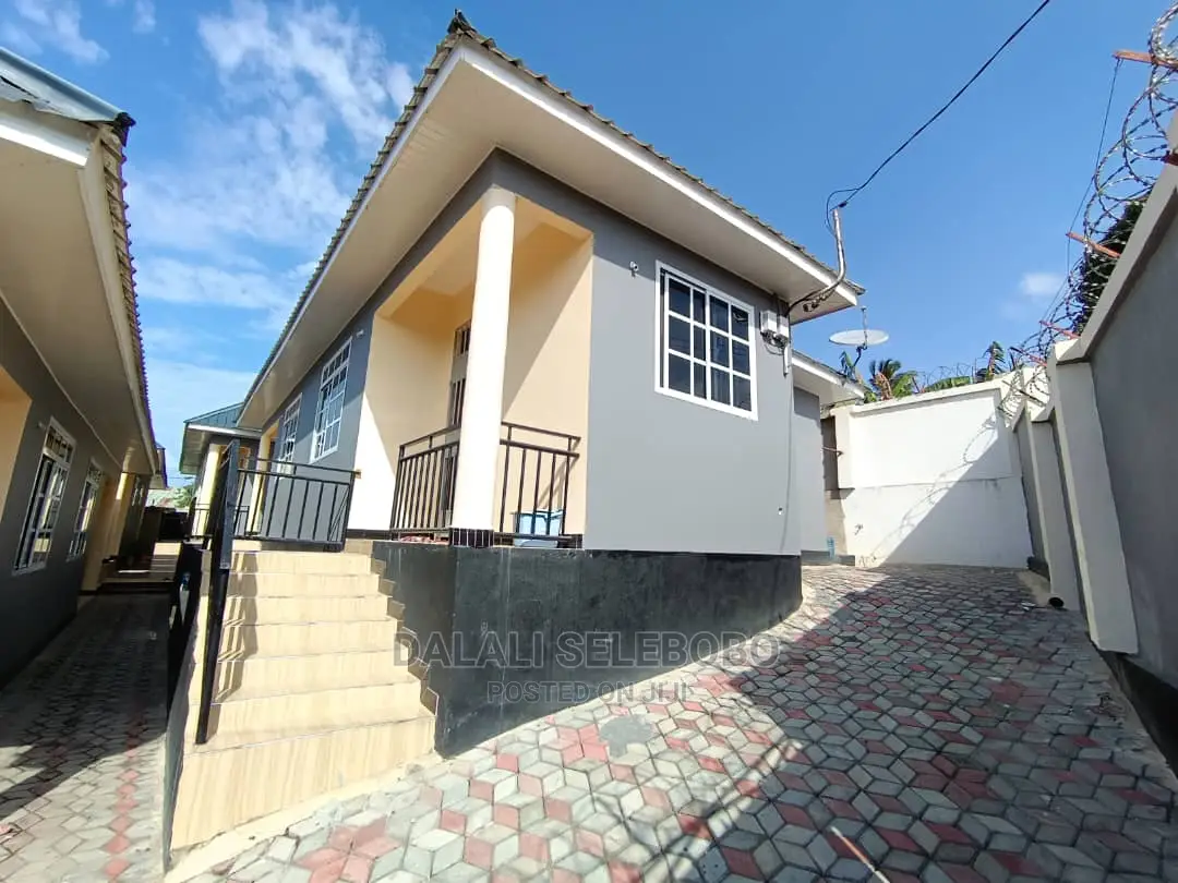 1bdrm Apartment in Kimara for Rent