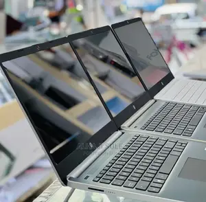 Laptop HP 14-Dq1025cl 8GB Intel Core I3 HDD 1T