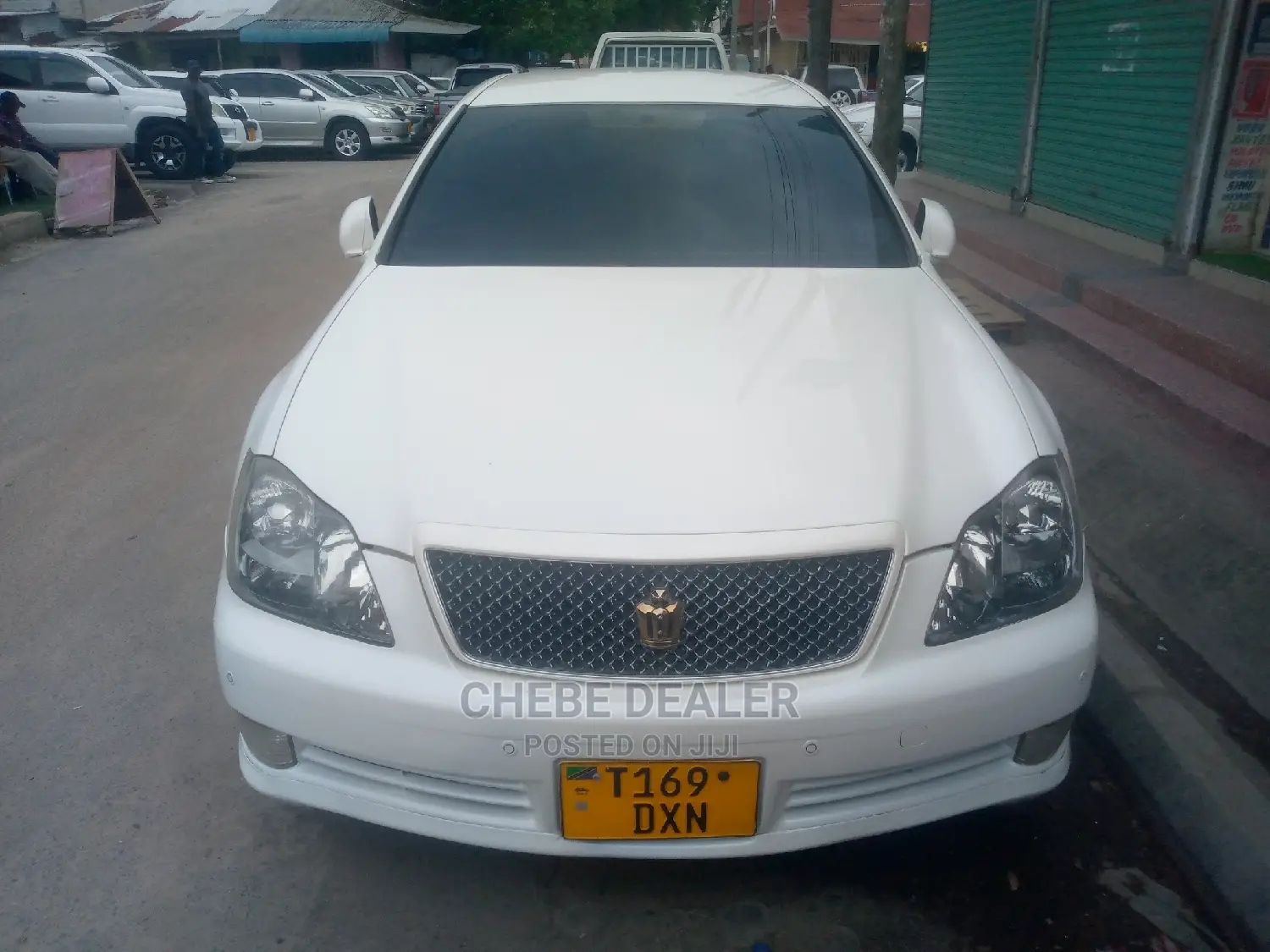 Toyota Crown 2005 White