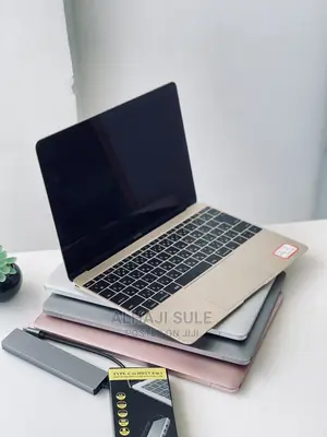 Laptop Apple MacBook 2017 8GB Intel Core I5 SSD 512GB