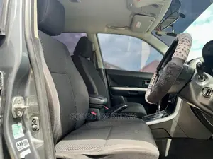 Suzuki Escudo 2005 Gray
